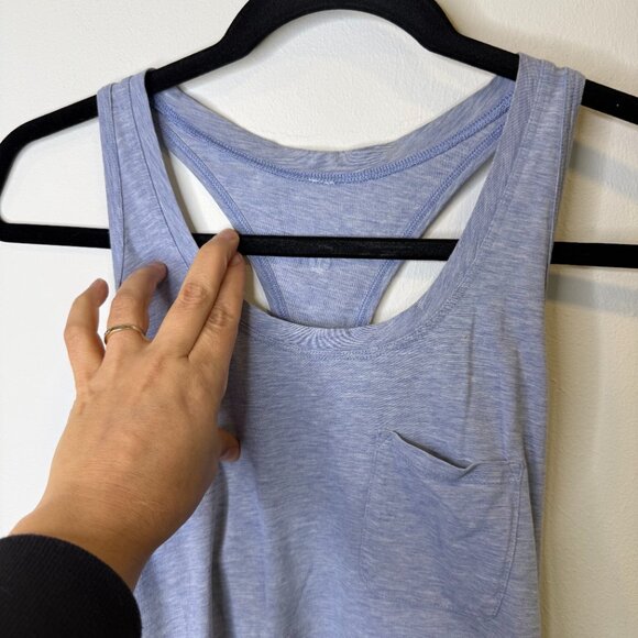 Lululemon Yogi Racerback III Tank Front Pocket Heather Blue Size 8 - Picture 5 of 14